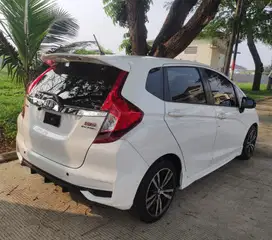 Jual cepat BU Jazz RS MT 2020 Pajak off 4x