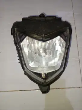 lampu depan CB150R lama orisinil