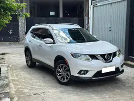 Nissan Xtrail 2.5 at 2015
