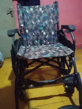 kursi roda punya pribadi