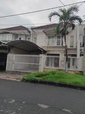 Dijual Rumah Pantai Mentari dekat Kenjeran