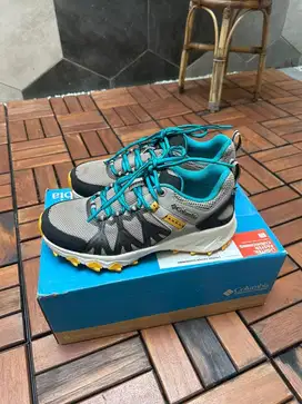 Sepatu Hiking Columbia