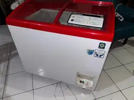 Freezer Uchida 200 L UFH-200C