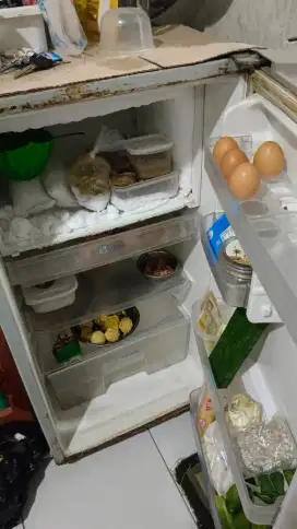 Lowongan untuk jaga ayam geprek dan salon rumahan