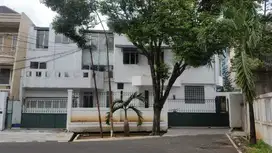 Dijual Rumah Puri Indah Kembang Permai Sudah Renovasi Ada Basement