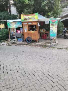 Mie ayam original ,yamin dan rica2  harga 12k terima pesanan