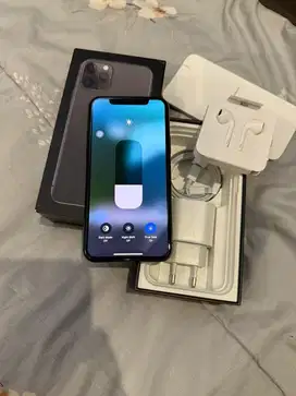 Dijual Iphone 11 Pro 256GB Green Mulus lengkap Terdaftar