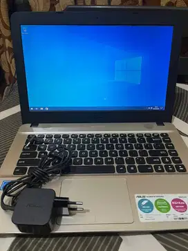Laptop Asus X540S