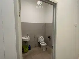 Disewakan ruko area kemang selatan lokasi strategis jalan besar