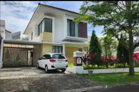 Include Furnished rumah mewah GRAHA TAMAN BUNGA BSB MIJEN