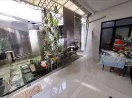 Dijual rumah siap huni 2 lt di BSD lt.200m hanya 3,3 M