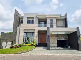 RUMAH PAKUWON INDAH MEWAH BARU GRES dekat private clubhouse, mall, pus