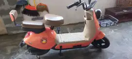Sepeda Listrik Winfly