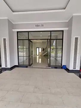 RUKO 3 LANTAI BARU 3 LANTAI BARU DI Sumarecon BEKASI