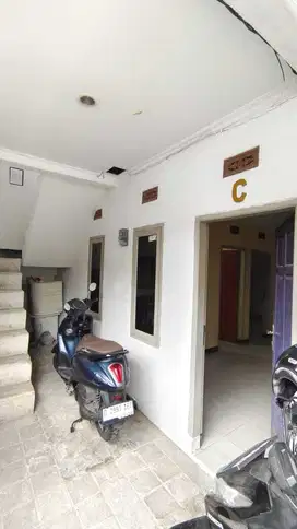 Dijual Rumah kontrakan isi full di jatihandap