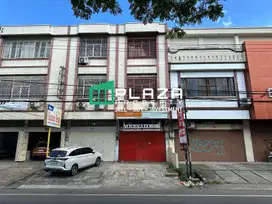 Disewakan ruko 3lt dijl veteran selatan, makassar (al)