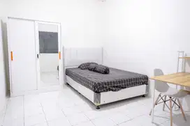 Rumah Kost 17 Kamar di JL utama - Turun harga Mampang Prapatan Jaksel
