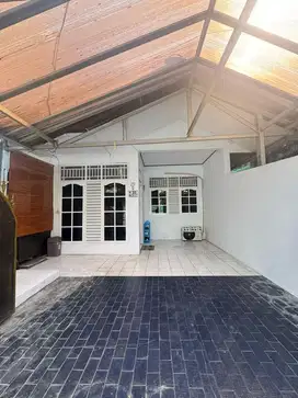 di kontrakan rumah asem baris tebet jaksel jakarta selatan