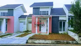 Dijual rumah semi real estate tinggal poles siap huni