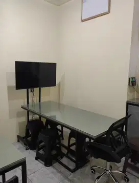 Tempat Usaha Komersial Daerah Sudirman Jakarta Depan Lobby Strategis