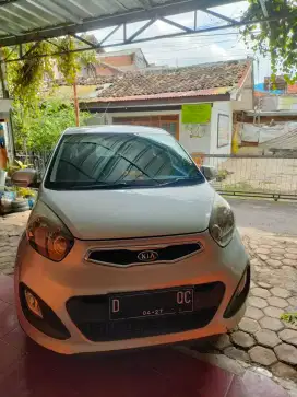 Kia Picanto 2012 Bensin