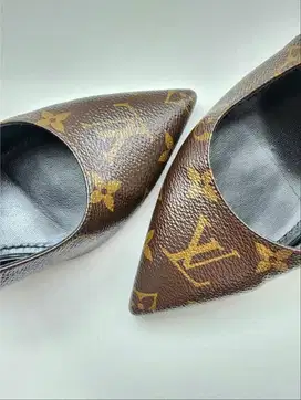 Louis Vuitton Cherie Slingback Brown heels