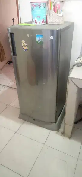 Kulkas Lemari Es LG GN-Y 201CLS normal bagus 1 pintu murah
