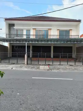 Disewakan Tempat Usaha di Raya Hang Tuah Sidoarjo Lokasi Strategis