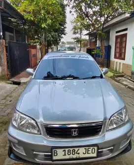 Jual mobil honda city z 2001