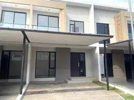 Rumah 2lt 75m type 3KT Cluster California PIK 2 Tangerang