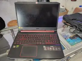 Laptop Acer Nitro 5 AN515-43 R5V8
AMD Ryzen 5 3550H
NVIDIA GTX 1650