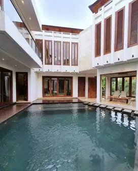 DISEWAKAN RUMAH SIAP HUNI (FULLY FURNISHED) TOWNHOUSE LEBAK BULUS JAKA