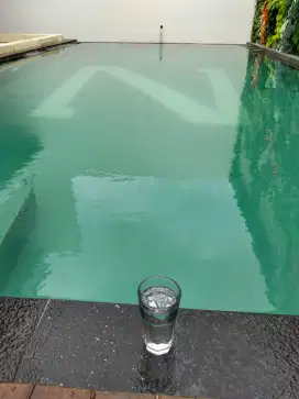 Perawatan kolam renang