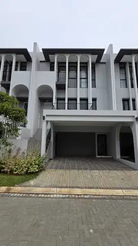 Dijual Rumah Mewah 3 Lantai di Greenwich Cluster Aether BSD 3,99miliar