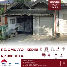 Rumah DIJUAL di Rejomulyo Kota Kediri Depan Jalan Raya