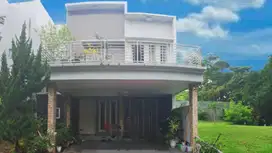 Turun harga. Rumah mewah the Green Blossom Ville, BSD
