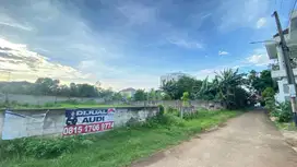 Dijual cepat Tanah Di Belakang Plasa Cibubur Kalimanggis