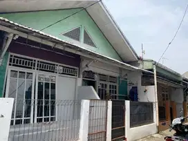 Rumah KONTRAKAN 3 PINTU di lenteng agung Jakarta Selatan