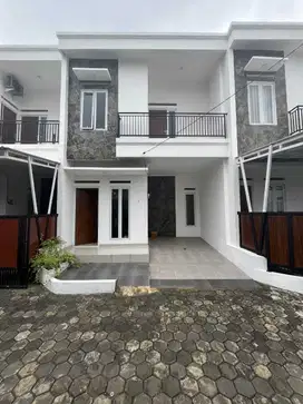 Dijual Rumah 2 Lantai Asri Sejuk siap huni di Bogor