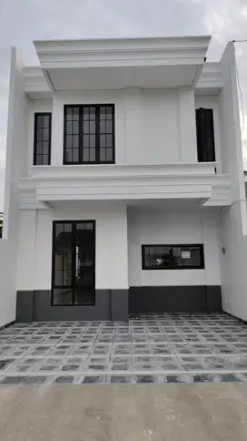 Rumah baru bangun, harga miring dalam cluster Grand Wisata. Bekasi