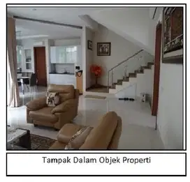 Rumah 3 Lantai Lokasi strategis di Pondok Indah Jakarta Selatan