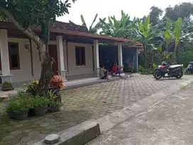 rumah tempel sleman