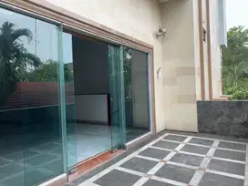 Rumah Mevvah 4lantai Meruya Jakarta Barat