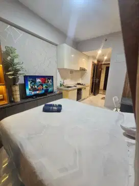SEWA APARTEMEN HARIAN SKY HOUSE BSD