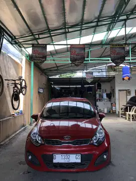 KIA RIO SE MATIC 2012