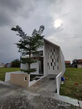the Courtyard residence
