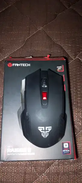 JUAL MOUSE BEKAS FANTECH RAIGOR II