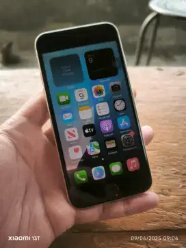 Iphone SE 2022 gen3 PA/A ibox 256gb batangan tinggal pakai