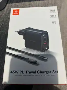 McDodo Travel Charger 45W