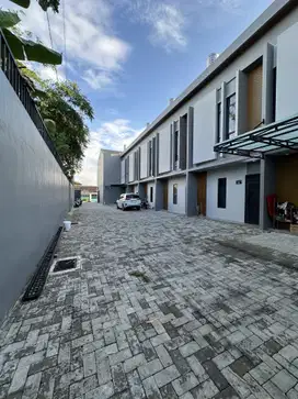 Rumah komplek siap huni baru the penthouse kota medan